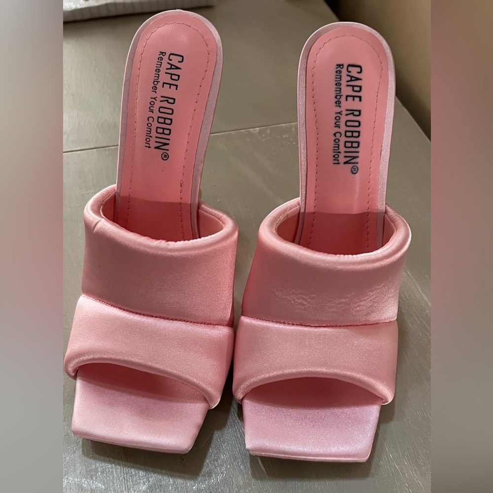 Cape Robbin Pink Heels with Gold Accents